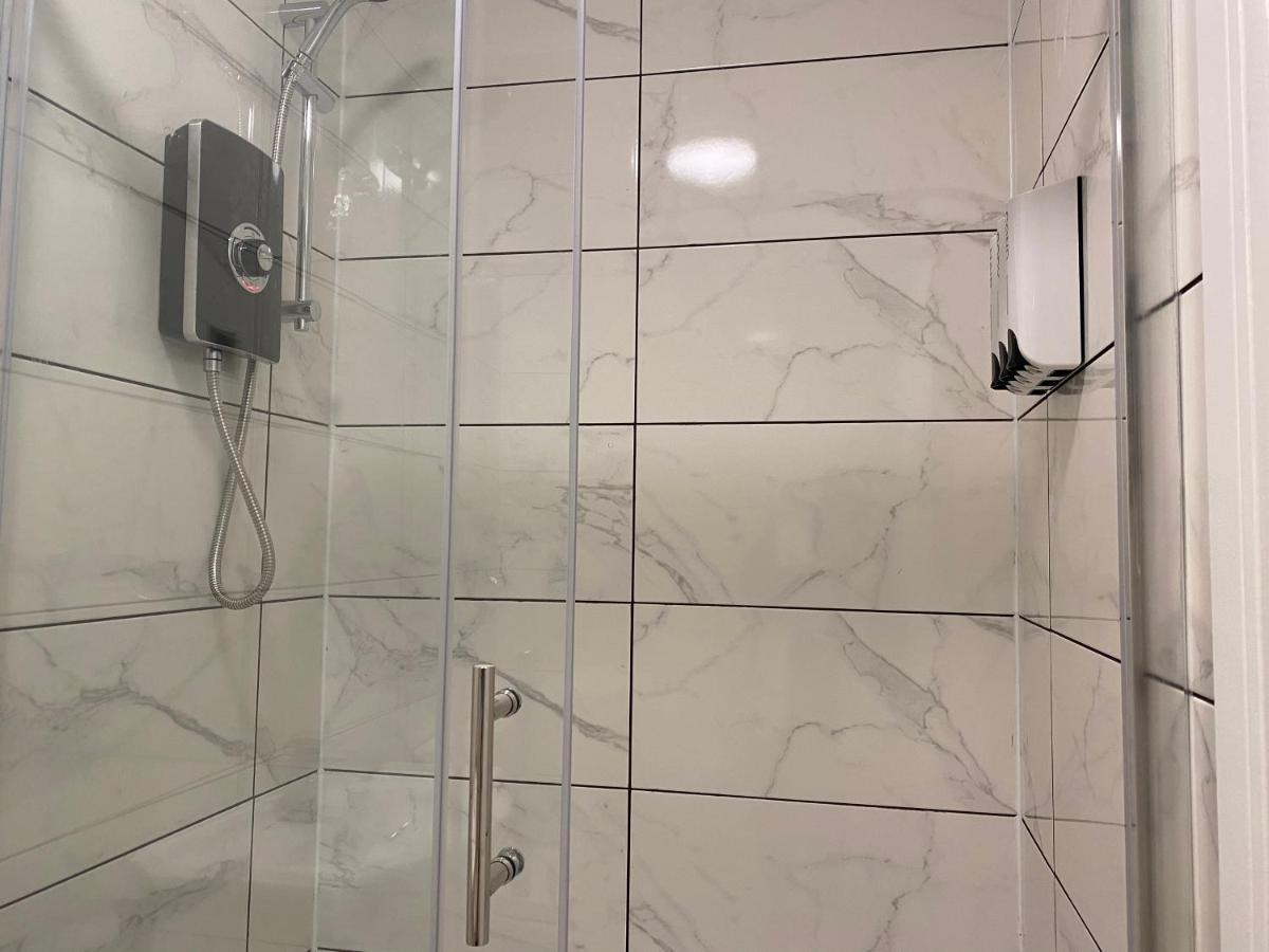 3 Bedroom New York Inspired * Swansea